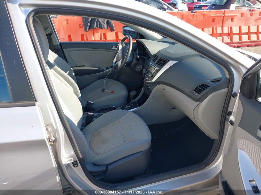 2012 HYUNDAI ACCENT VIN: KMHCT4AE3CU181643