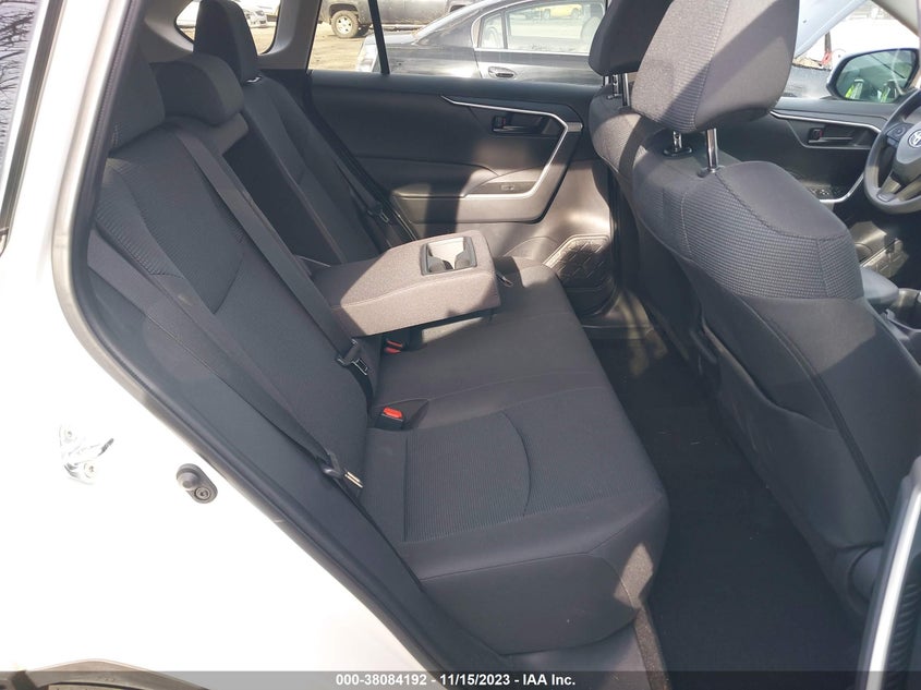 VIN 2T3G1RFV7PC337551 2023 TOYOTA RAV4 LE