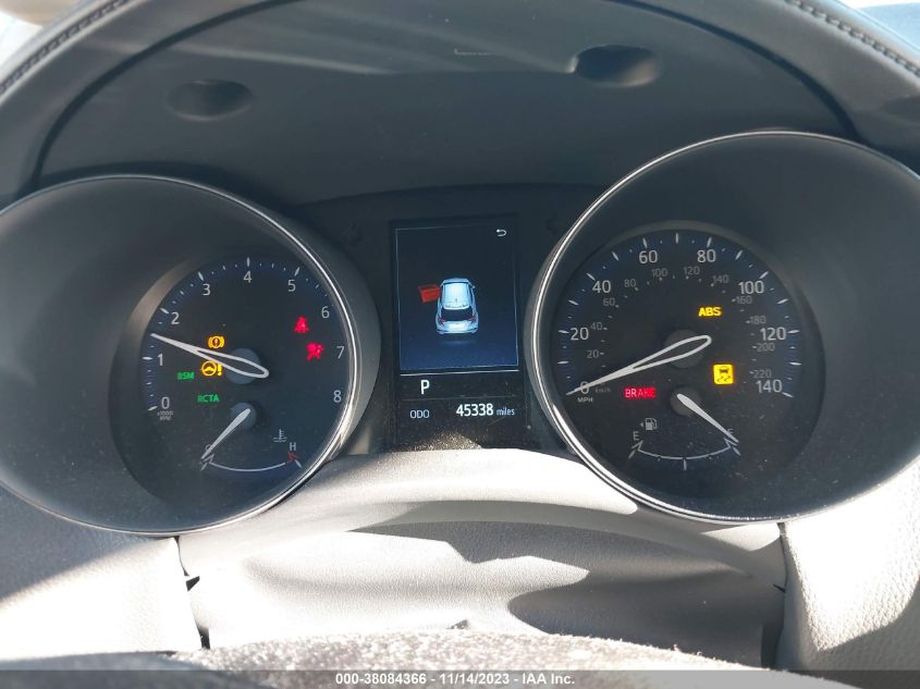 2019 TOYOTA C-HR XLE - JTNKHMBX0K1030403