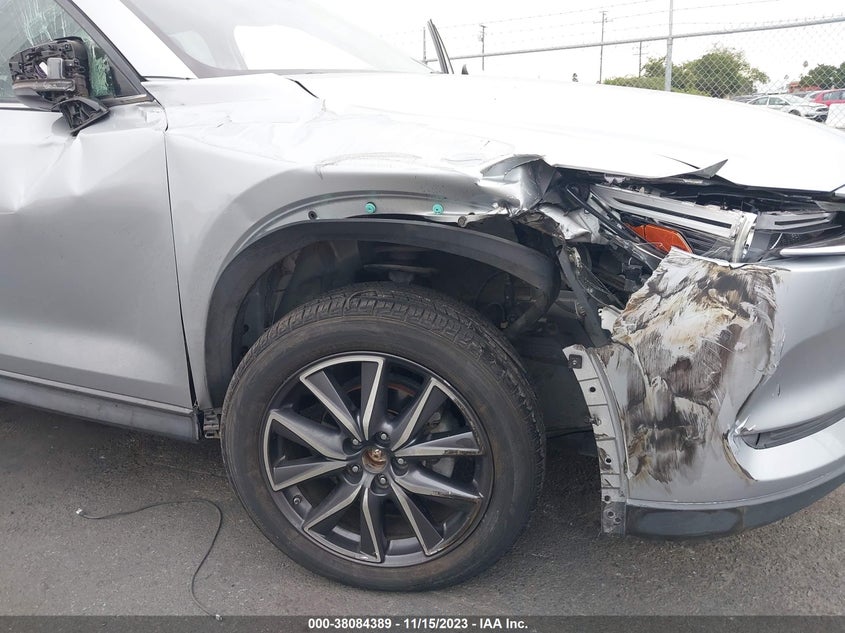 VIN JM3KFADM4J0328671 2018 MAZDA CX-5 GRAND TOURING