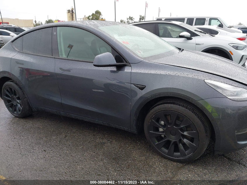 VIN 5YJYGDEE5MF140305 2021 TESLA MODEL Y