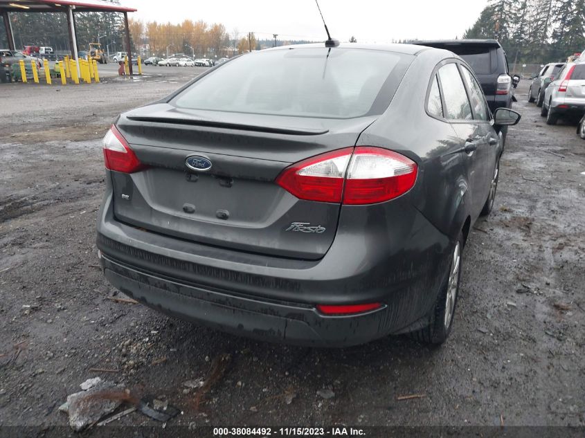 VIN 3FADP4BJXKM148821 2019 FORD FIESTA SE