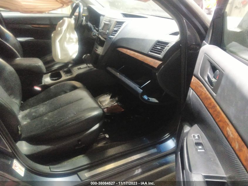 2014 SUBARU LEGACY 2.5I LIMITED - 4S3BMBK63E3010750