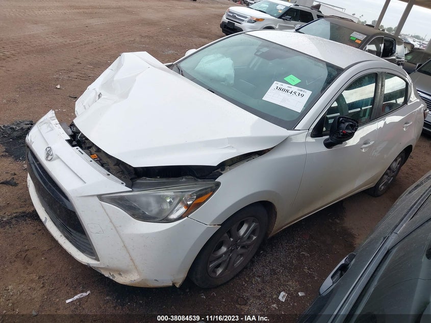 VIN 3MYDLBYV2HY163627 2017 TOYOTA YARIS IA