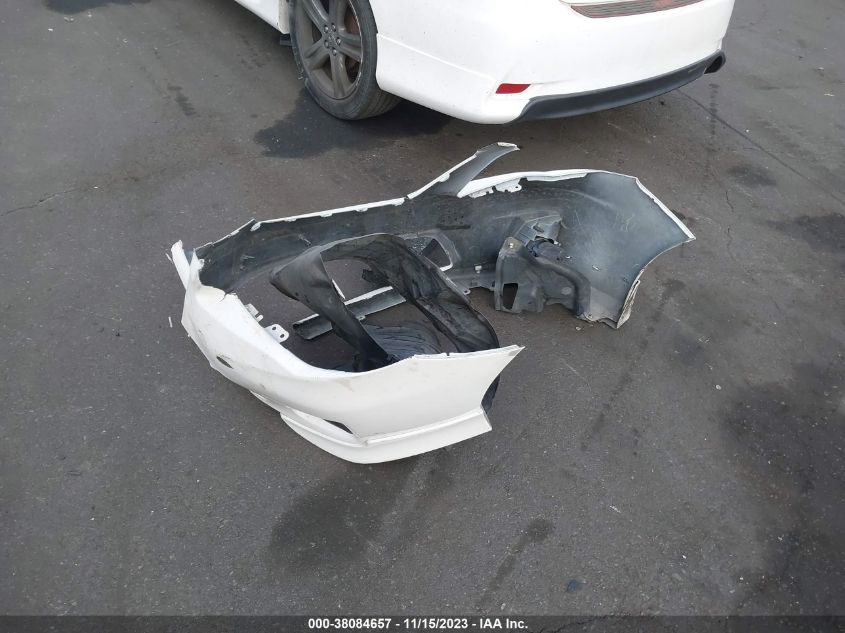 2013 TOYOTA COROLLA S - 5YFBU4EEXDP129884