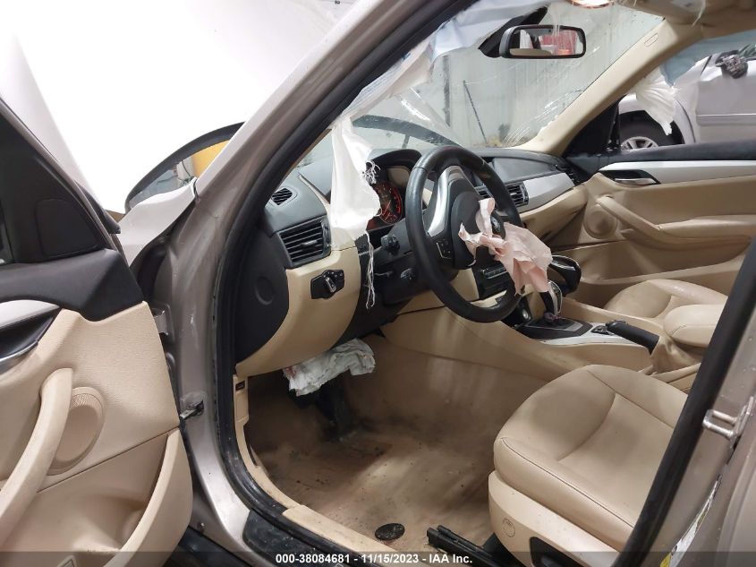 2015 BMW X1 XDRIVE28I - WBAVL1C55FVY32095