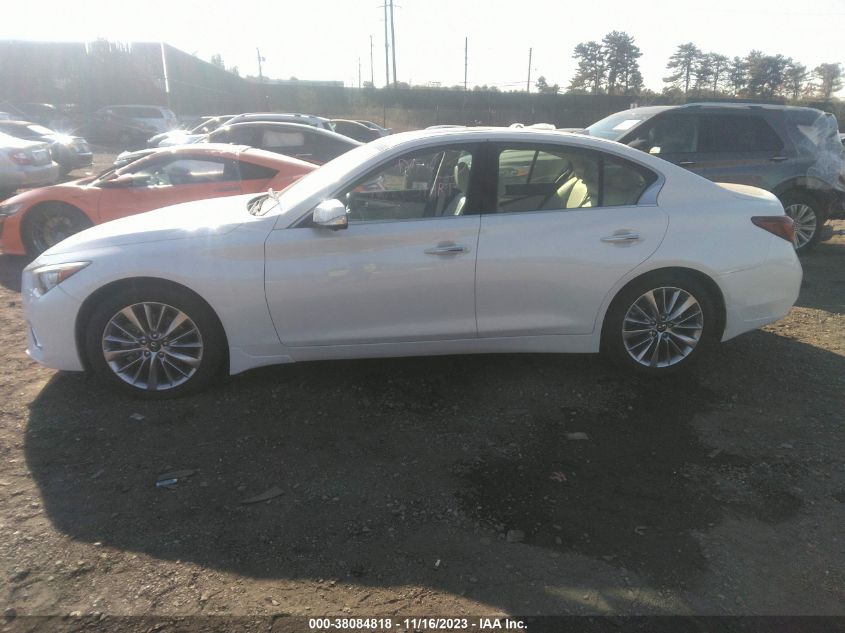 JN1EV7BRXMM755945 Infiniti Q50 LUXE AWD 15