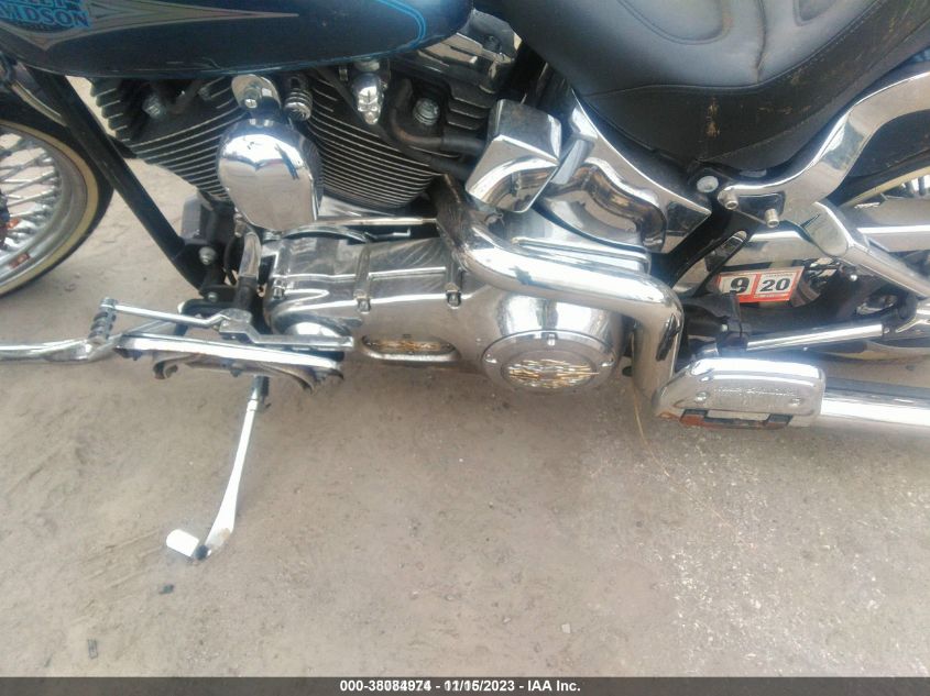 2001 HARLEY-DAVIDSON FLSTC - 1HD1BJY1X1Y022588