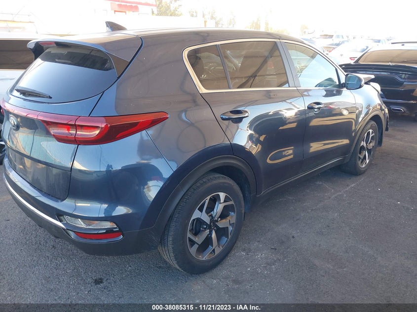VIN KNDPM3AC5M7940028 2021 KIA SPORTAGE LX