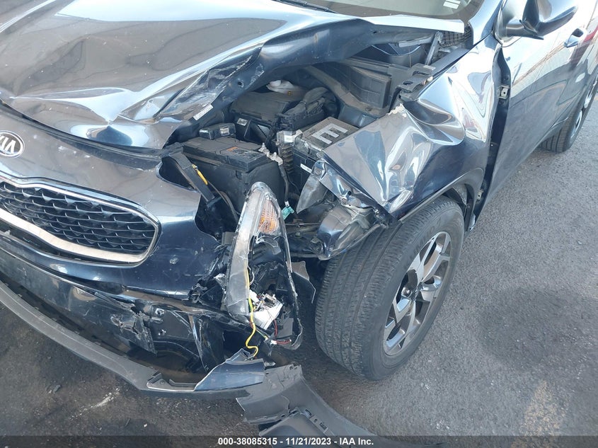 VIN KNDPM3AC5M7940028 2021 KIA SPORTAGE LX