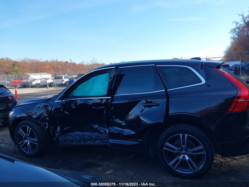 VIN LYV102RK5JB087516 2018 VOLVO XC60 T5
