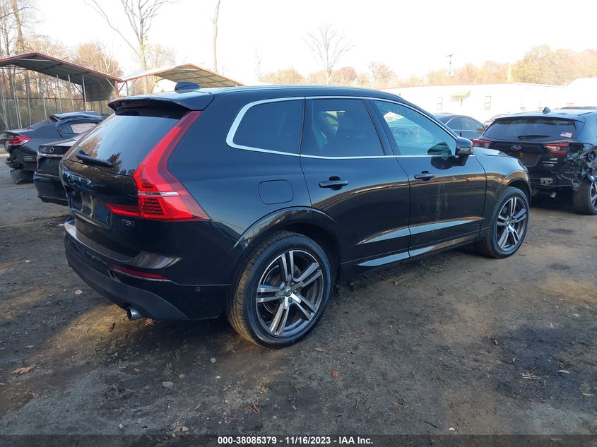 VIN LYV102RK5JB087516 2018 VOLVO XC60 T5