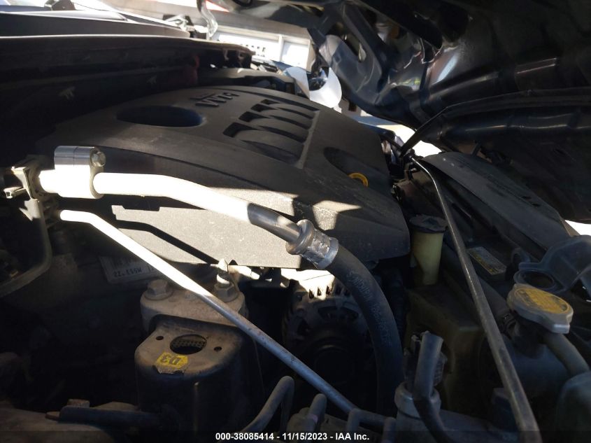 2014 TOYOTA COROLLA LE - 2T1BURHE3EC025554