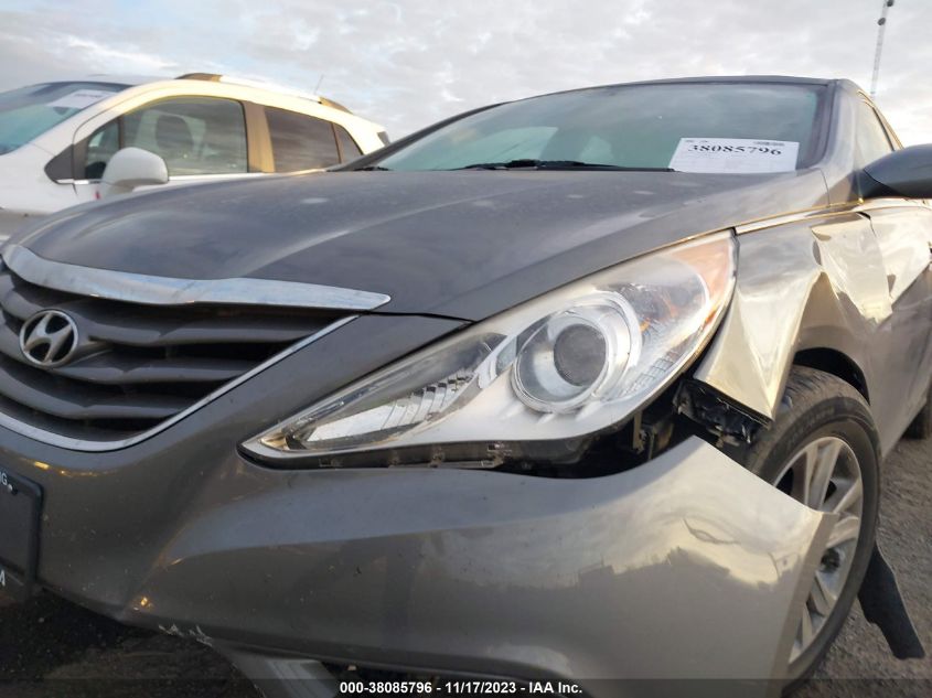 2013 HYUNDAI SONATA GLS - 5NPEB4AC7DH557187