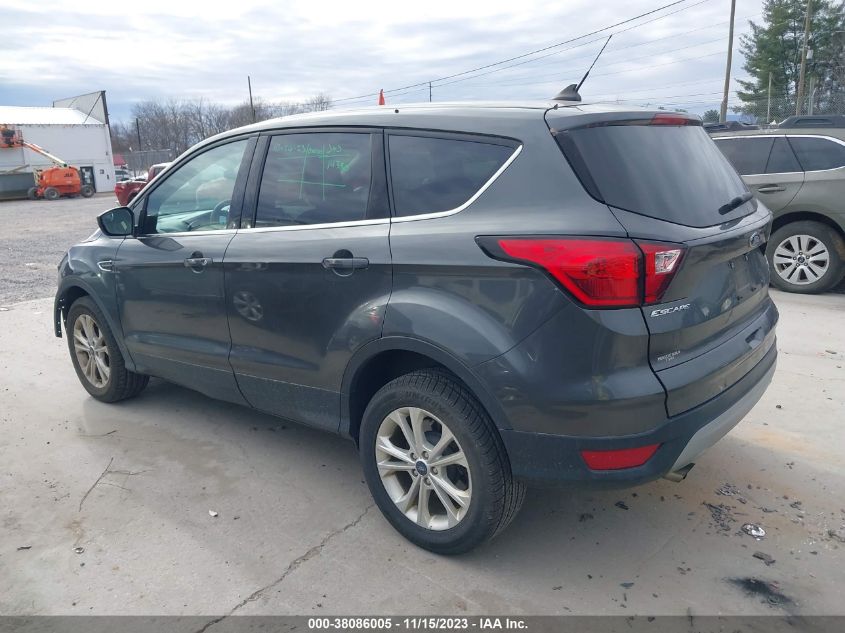 2019 FORD ESCAPE SE - 1FMCU9GD7KUA01166