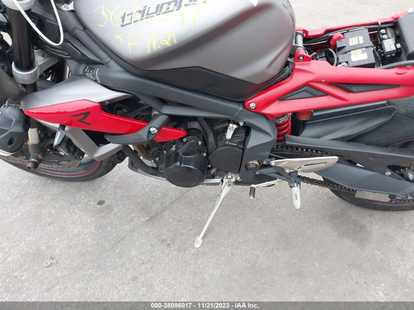 2014 TRIUMPH MOTORCYCLE STREET TRIPLE R SMTL03NE7ET634495