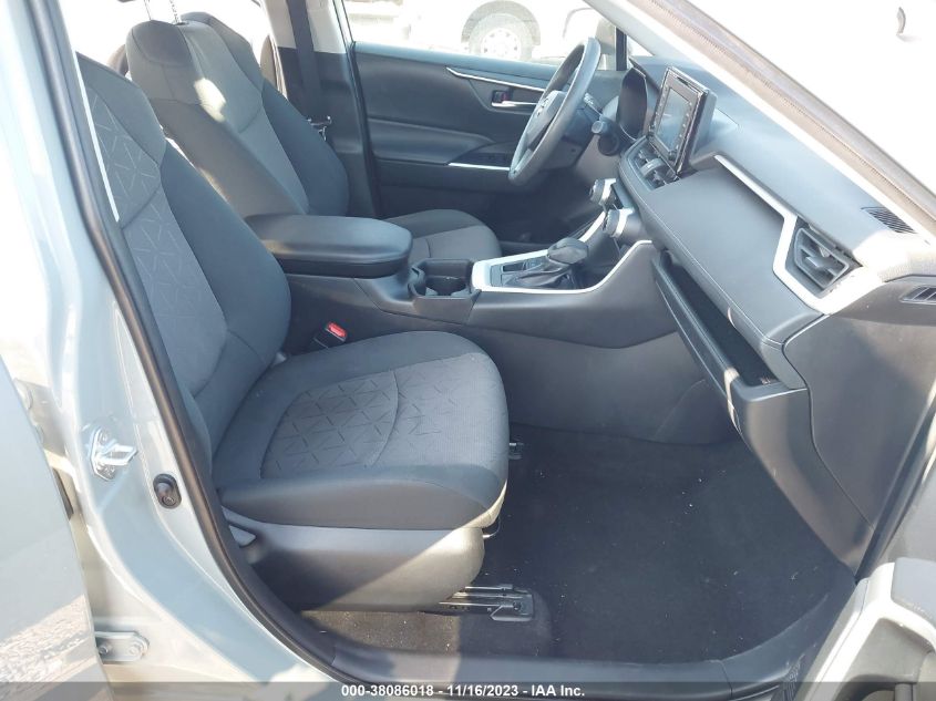 2019 TOYOTA RAV4 XLE/XLE PREMIUM - 2T3P1RFV4KC056848