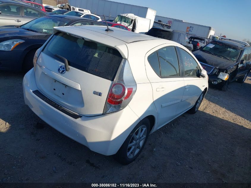 2013 TOYOTA PRIUS C - JTDKDTB34D1047599