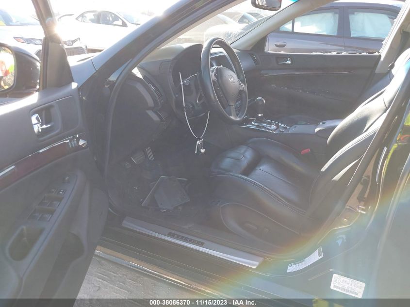 2013 INFINITI G37 JOURNEY JN1CV6AP7DM717509