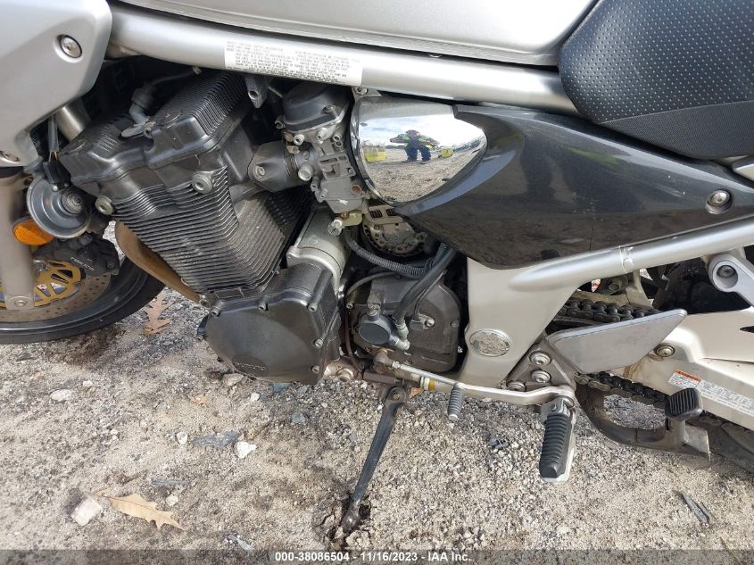 2001 SUZUKI GSF1200 S JS1GV77A212103122