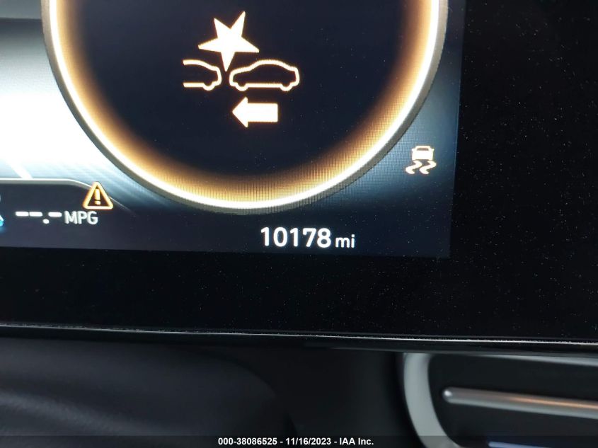 2023 HYUNDAI ELANTRA - KMHLP48G6PU574392