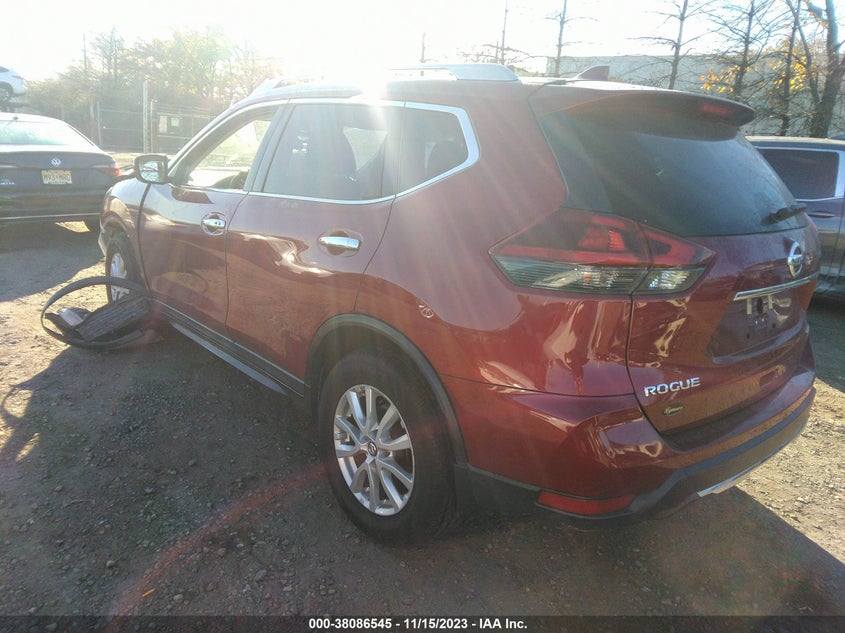 VIN 5N1AT2MV8JC820013 2018 NISSAN ROGUE SV/SL