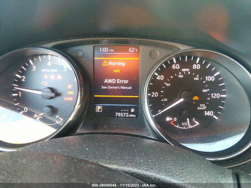 VIN 5N1AT2MV8JC820013 2018 NISSAN ROGUE SV/SL