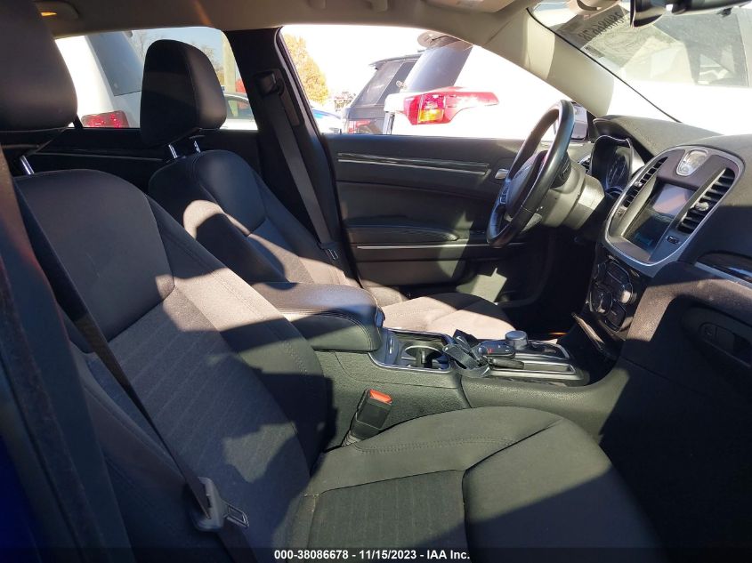 2019 CHRYSLER 300 TOURING - 2C3CCAAG9KH747251