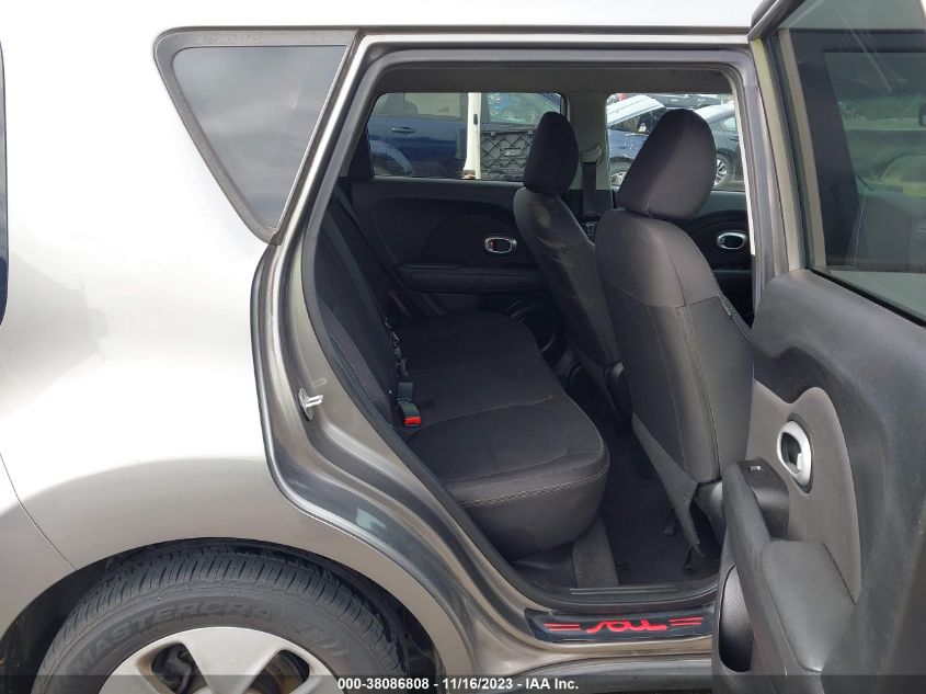 2015 KIA SOL KNDJNA23F7181337
