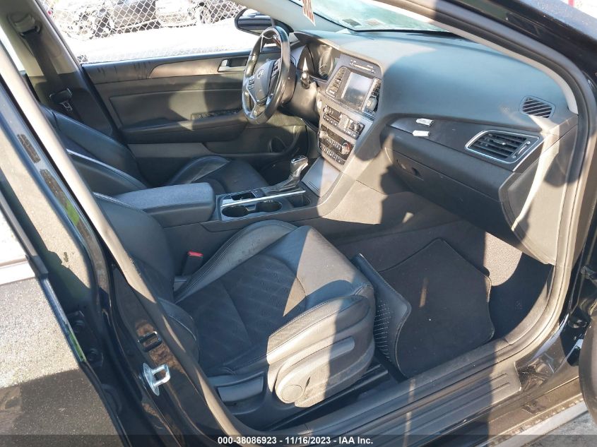 2017 HYUNDAI SONATA SPORT/LIMITED - 5NPE34AF2HH580731