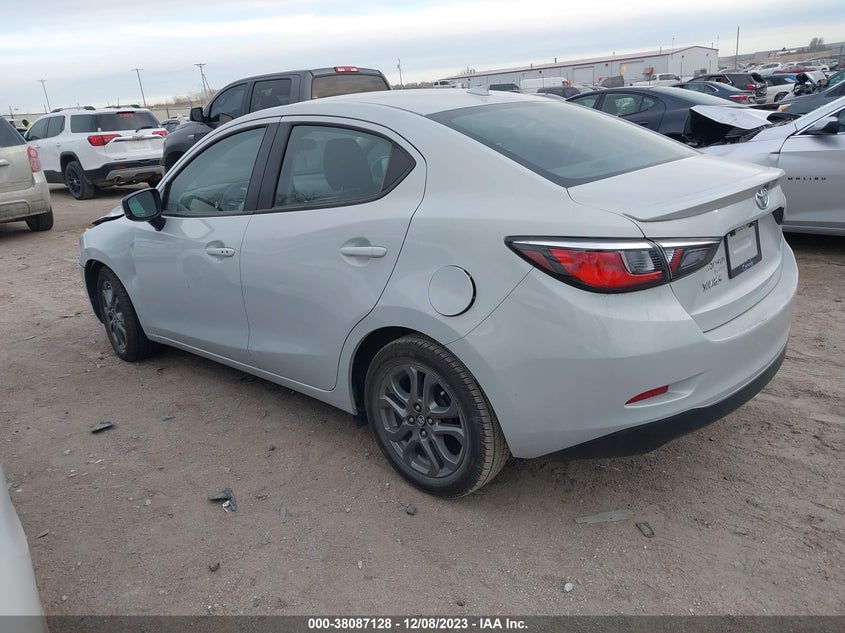 VIN 3MYDLBYV1KY514423 2019 TOYOTA YARIS LE