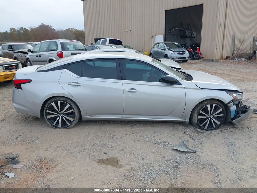VIN 1N4BL4CVXMN375472 2021 NISSAN ALTIMA SR