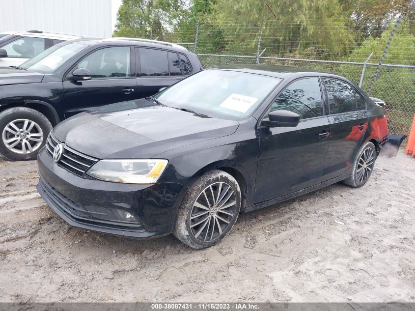 2016 VOLKSWAGEN JETTA SPORT - 3VWD17AJ1GM245232