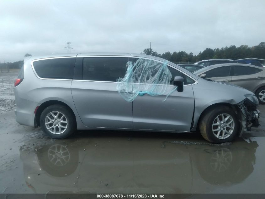 2C4RC1DG7JR182251 2018 CHRYSLER PACIFICA, photo no. 13