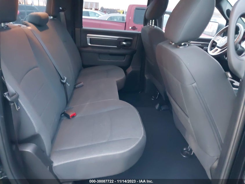 2021 RAM 1500 CLASSIC 5.7L V8 FI OHV 16V N(VIN: 1C6RR7LT8MS521948