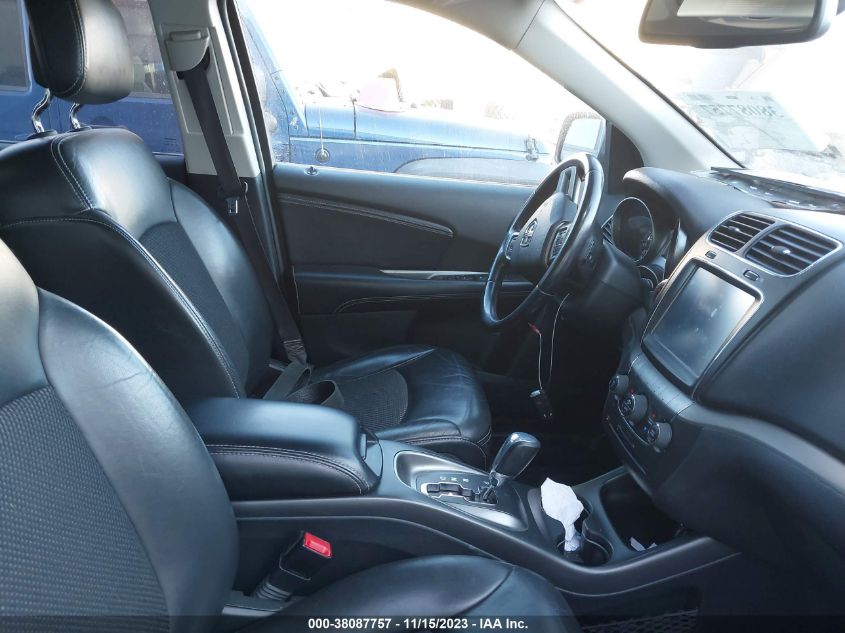 2020 DODGE JOURNEY CROSSROAD - 3C4PDCGB1LT267599