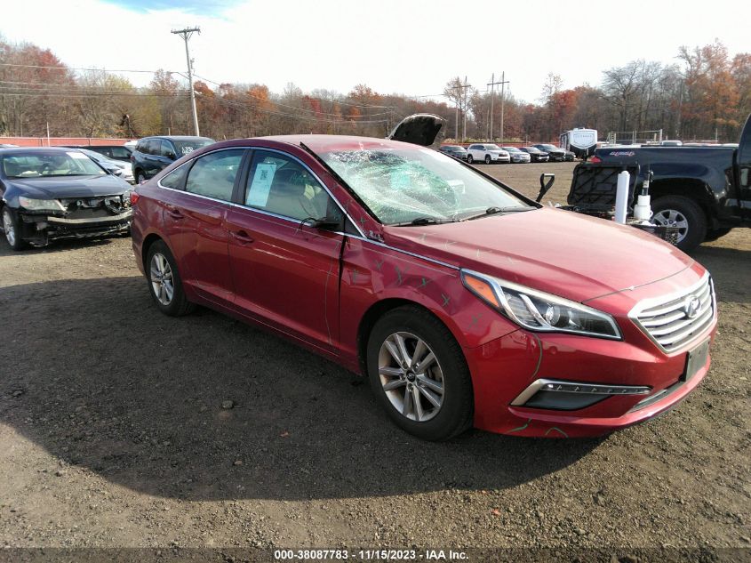 2015 HYUNDAI SONATA SE - 5NPE24AF2FH228796