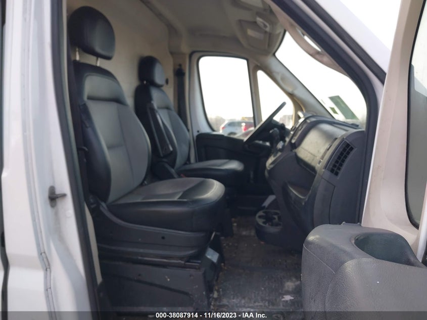 VIN 3C6LRVAG1ME568533 2021 RAM PROMASTER 1500 LOW ROOF 136" WB