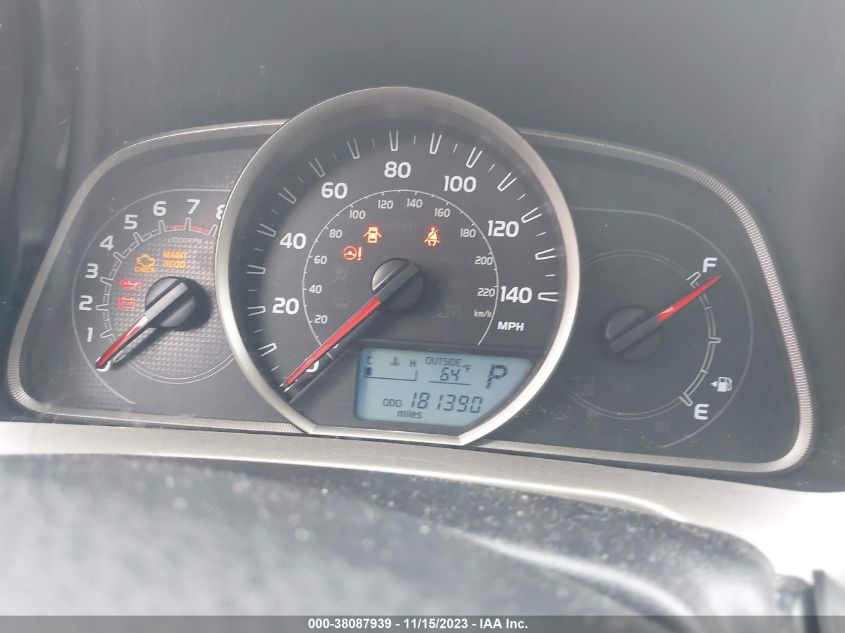 2014 TOYOTA RAV4 XLE - 2T3WFREV5EW128528