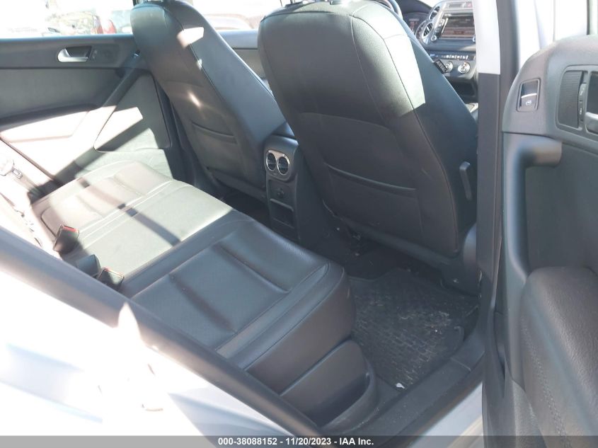 2015 VOLKSWAGEN TIGUAN SE - WVGBV7AX1FW101290