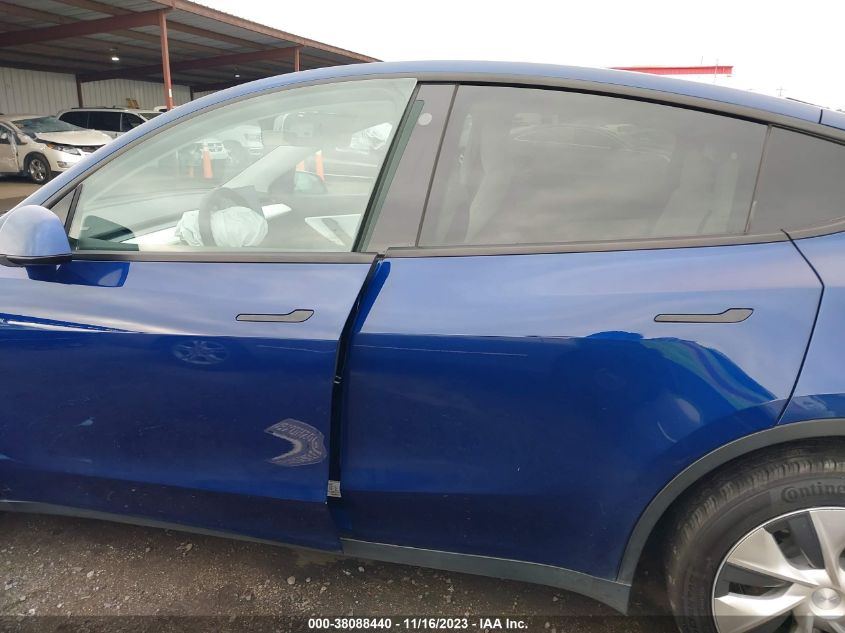 2021 TESLA MODEL Y - 5YJYGDEE4MF240587