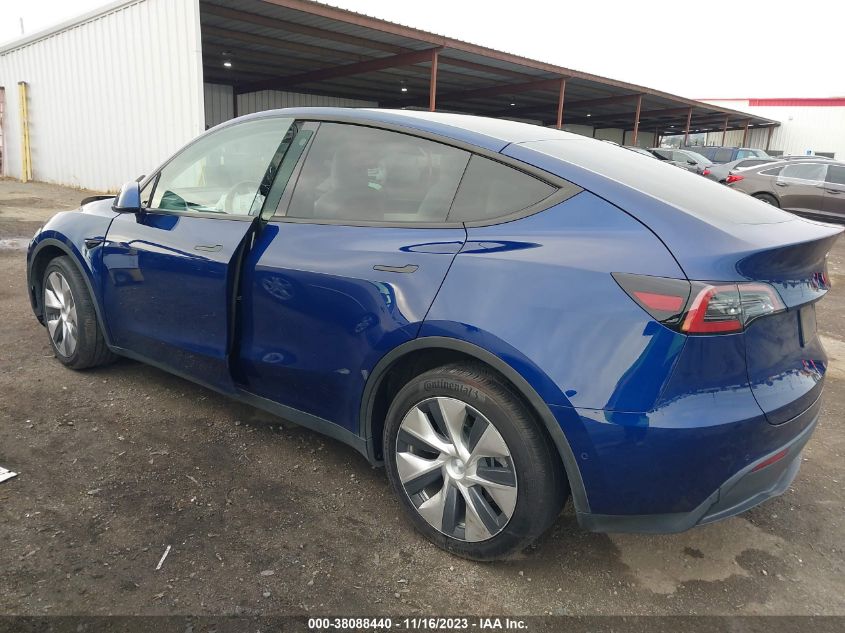 2021 TESLA MODEL Y - 5YJYGDEE4MF240587