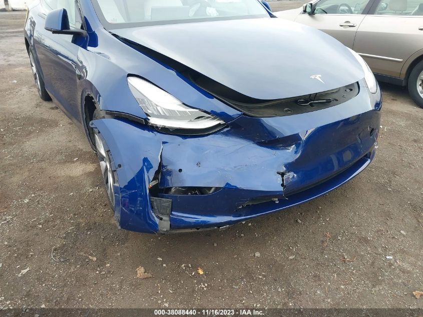 2021 TESLA MODEL Y - 5YJYGDEE4MF240587