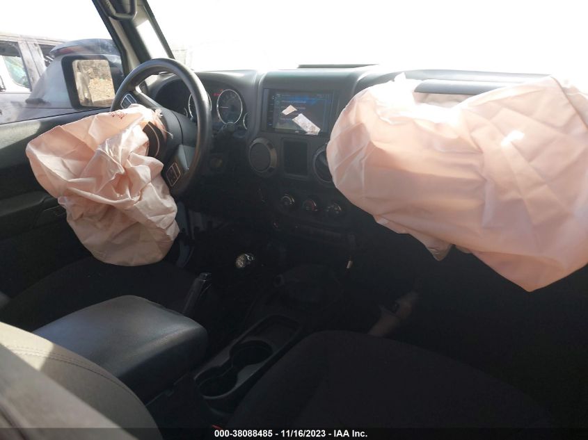 2016 JEEP WRANGLER UNLIMITED SPORT - 1C4BJWDG0GL238360