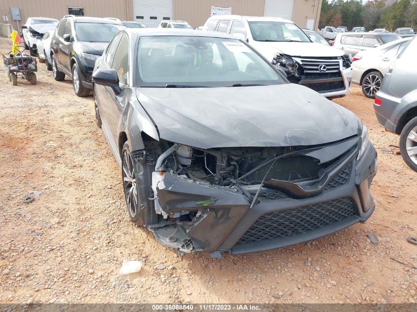 2018 TOYOTA CAMRY SE - JTNB11HKXJ3033231