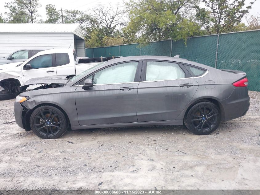 2019 FORD FUSION SE - 3FA6P0T96KR130017