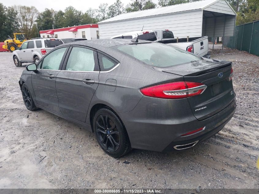 2019 FORD FUSION SE - 3FA6P0T96KR130017