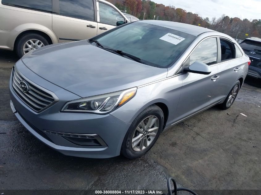 2015 HYUNDAI SONATA SE - 5NPE24AF2FH121893