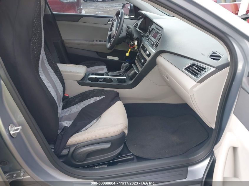 2015 HYUNDAI SONATA SE - 5NPE24AF2FH121893