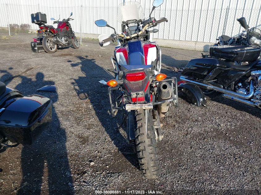 2017 HONDA CRF1000 JH2SD04G1HK001590